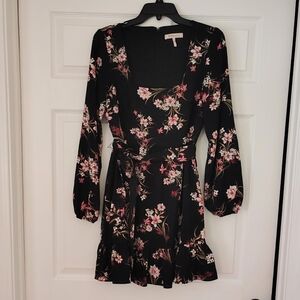 BCBGeneration Floral Long Sleeve Ruffle Mini Dress - Black and Pink. Size 2 (XS)